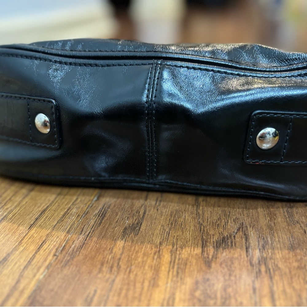 Vintage Y2K Coach Black Leather Shoulder Bag | Silver Hardware | Purple Lining - Picture 5 of 11